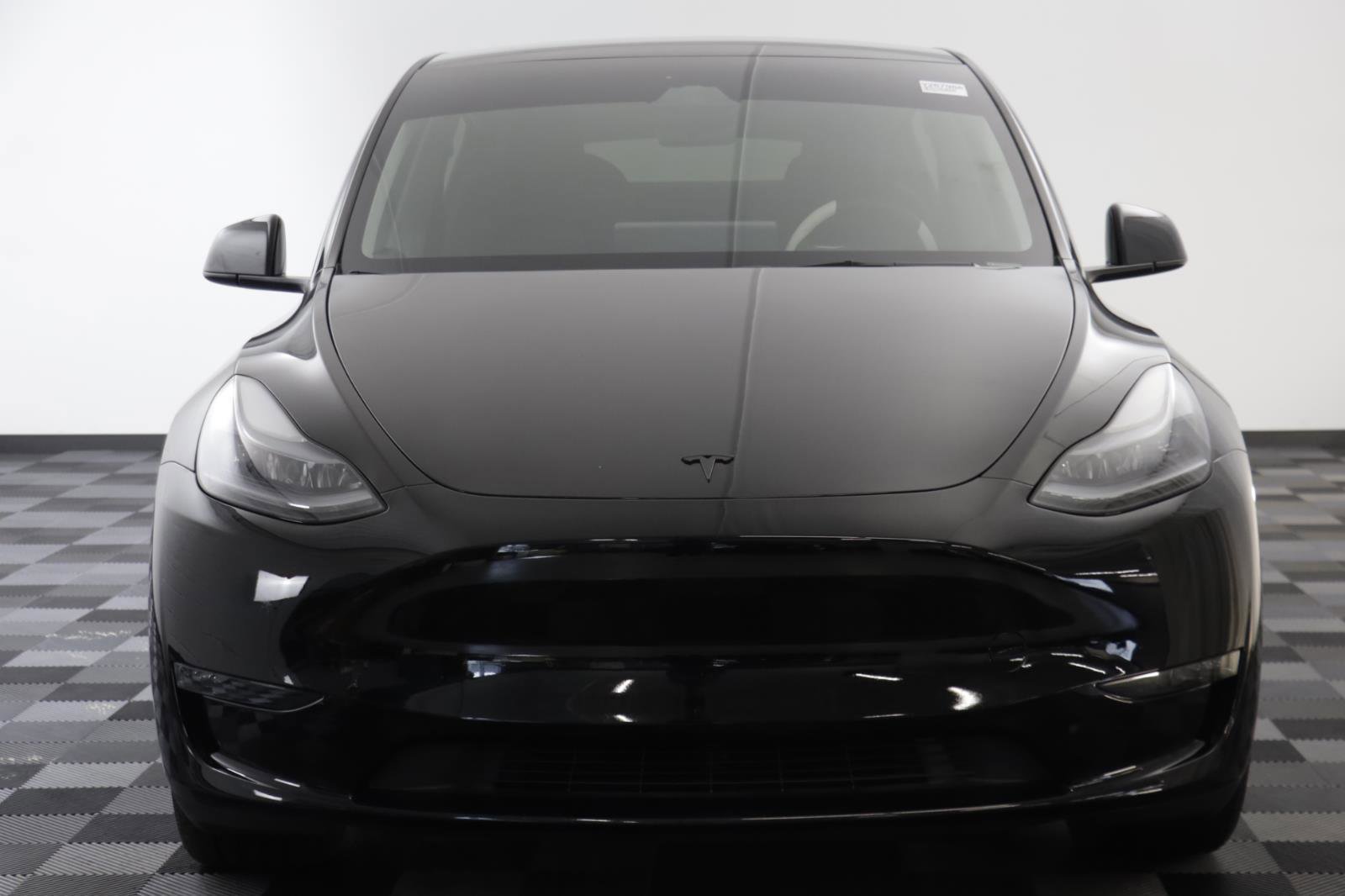 Used 2024 Tesla Model Y Long Range image 21