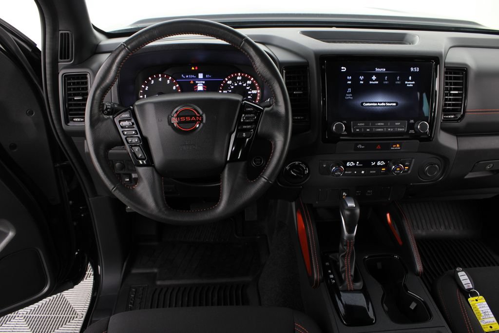 Used 2024 Nissan Frontier PRO-4X w/ Technology Package AWD/4WD image 10