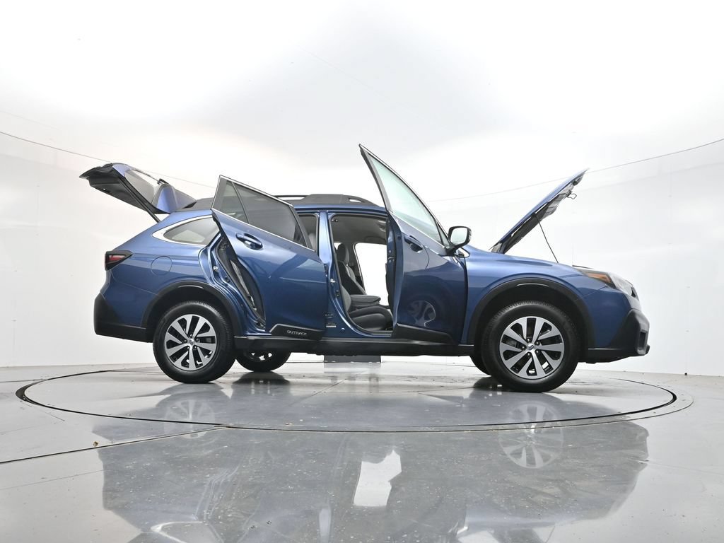 Used 2022 Subaru Outback Premium AWD/4WD image 46