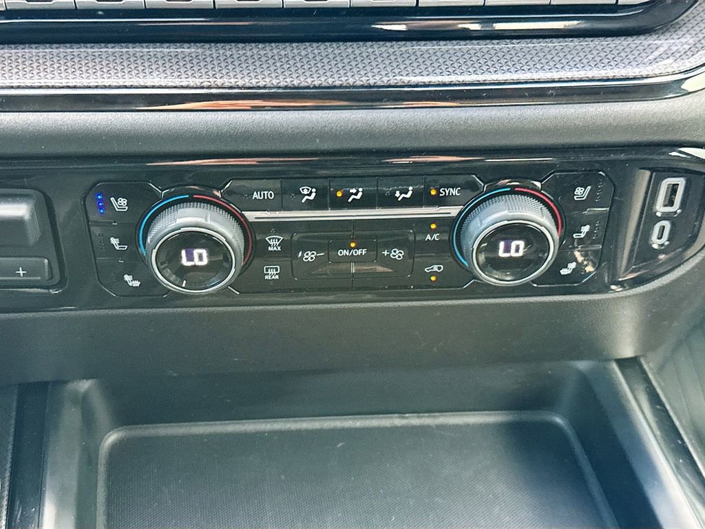 Used 2025 Chevrolet Silverado 2500 ZR2 w/ ZR2 Bison Edition image 13