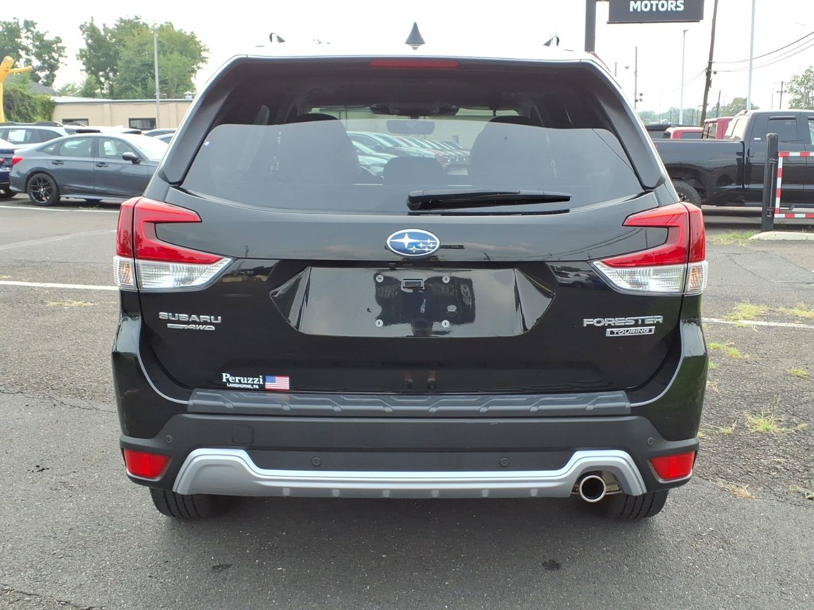 Used 2023 Subaru Forester Limited AWD/4WD image 4