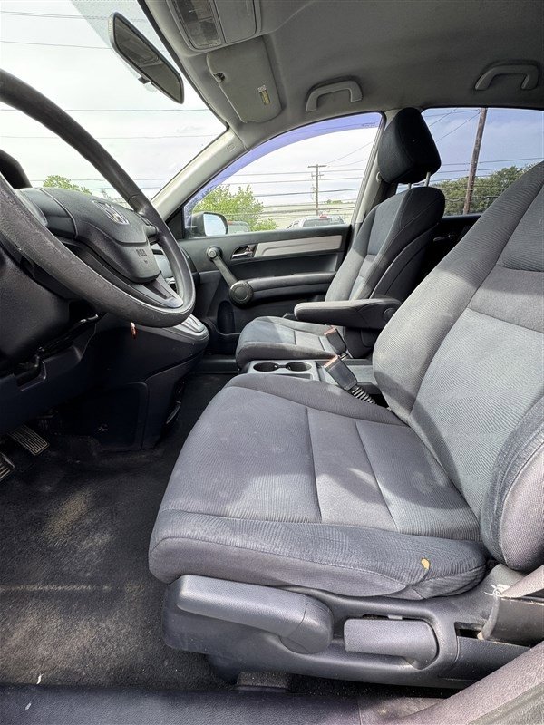 Used 2010 Honda CR-V LX image 10