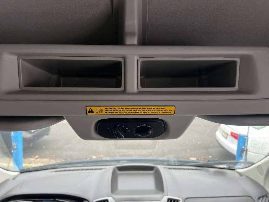 Used 2016 Ford Transit 350 XL RWD image 27