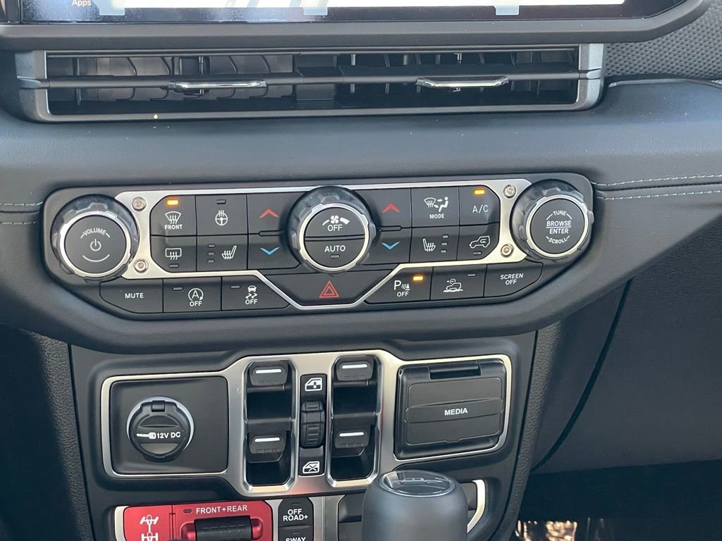 New 2026 Jeep Gladiator Rubicon image 14