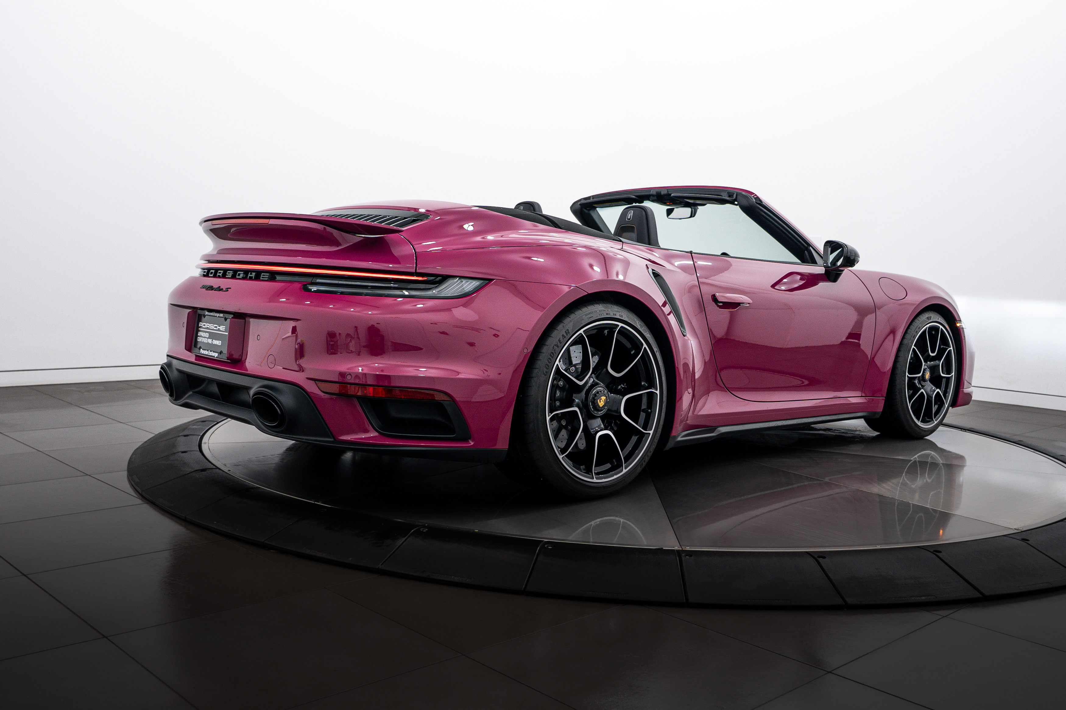 Certified 2024 Porsche 911 Turbo S image 7
