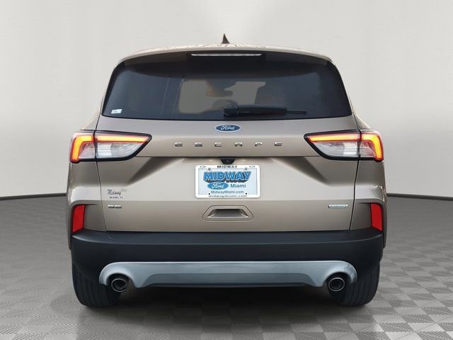 Certified 2020 Ford Escape SE image 5