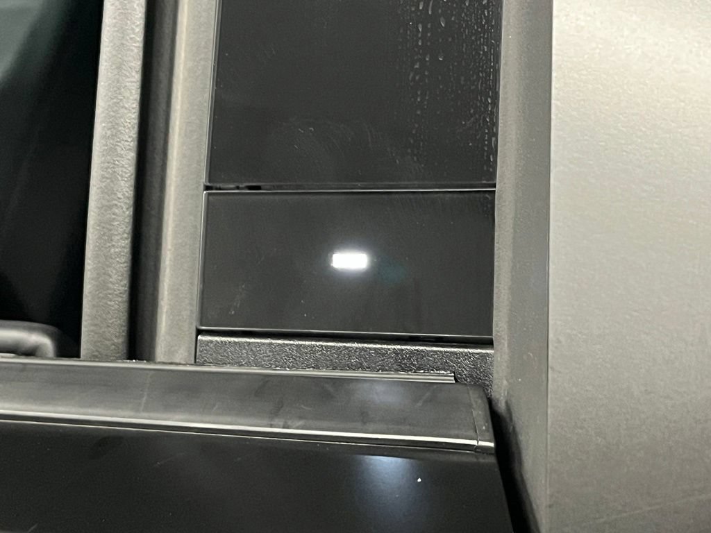 Used 2025 Tesla Cybertruck AWD Crew Cab image 20