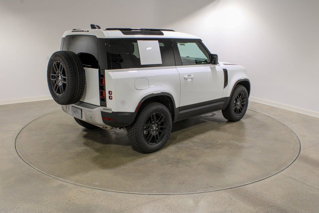 Used 2025 Land Rover Defender 90 S AWD/4WD image 5