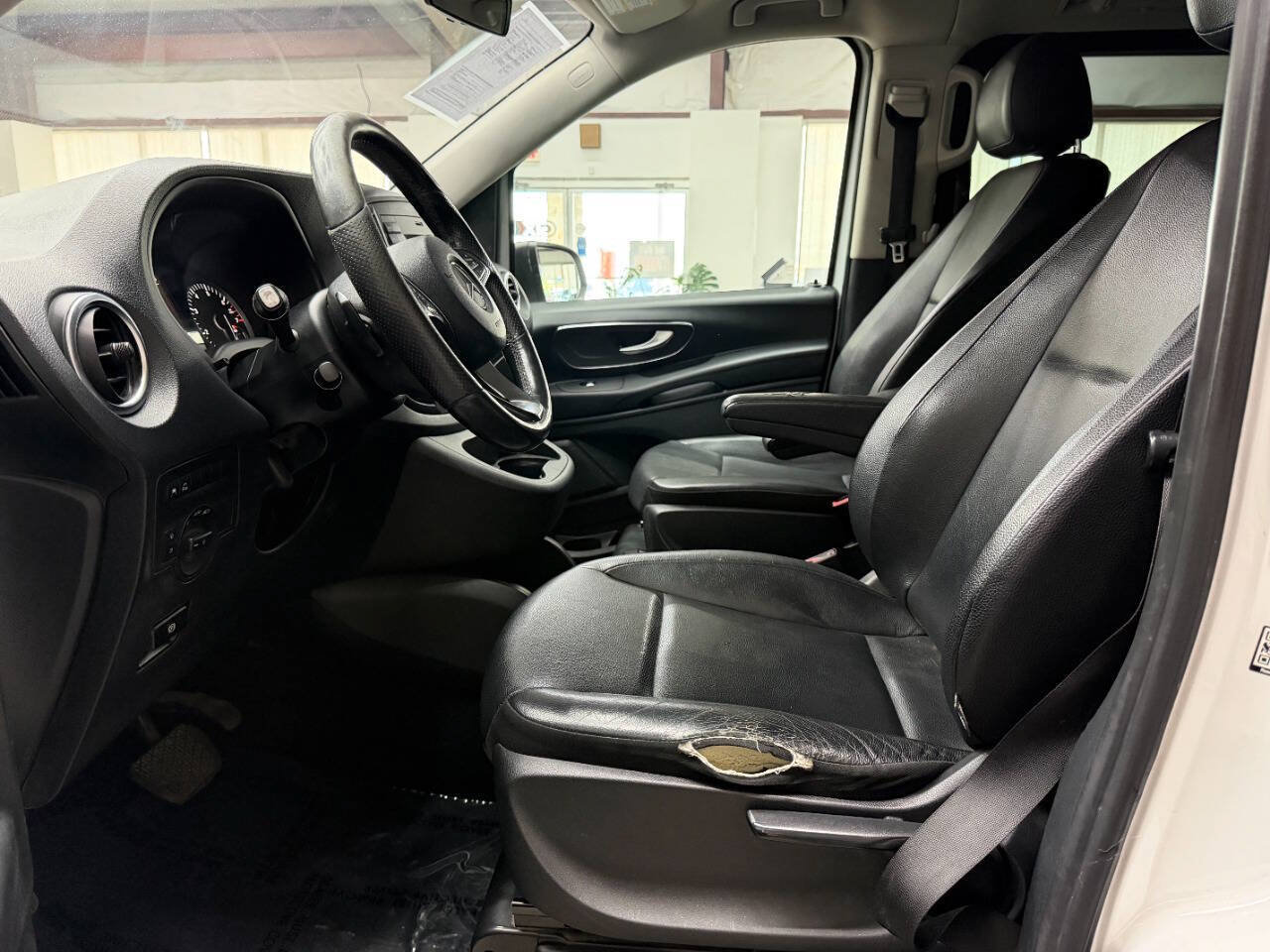 Used 2019 Mercedes-Benz Metris Passenger image 11