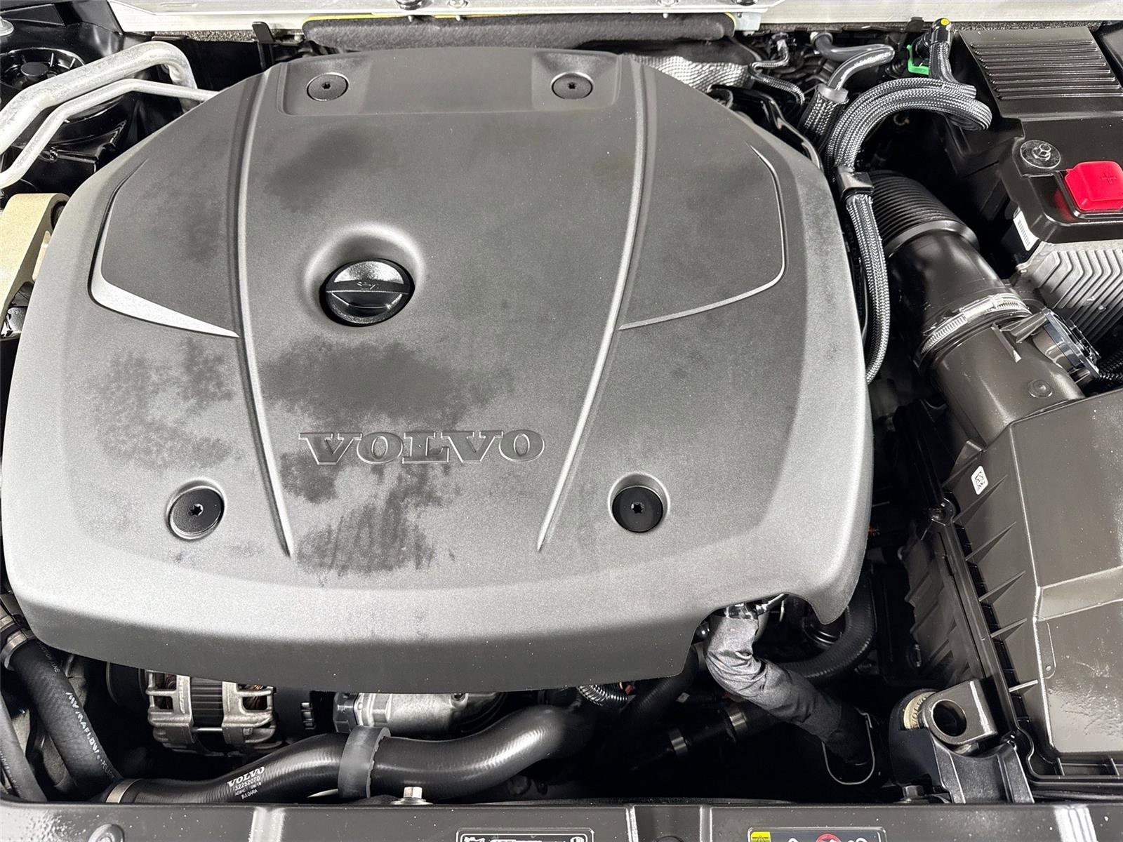 Used 2019 Volvo S60 T5 R-Design image 46