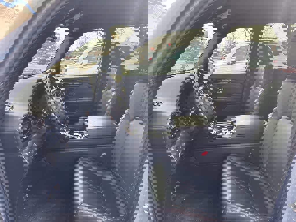 Used 2024 Honda Pilot TrailSport image 41