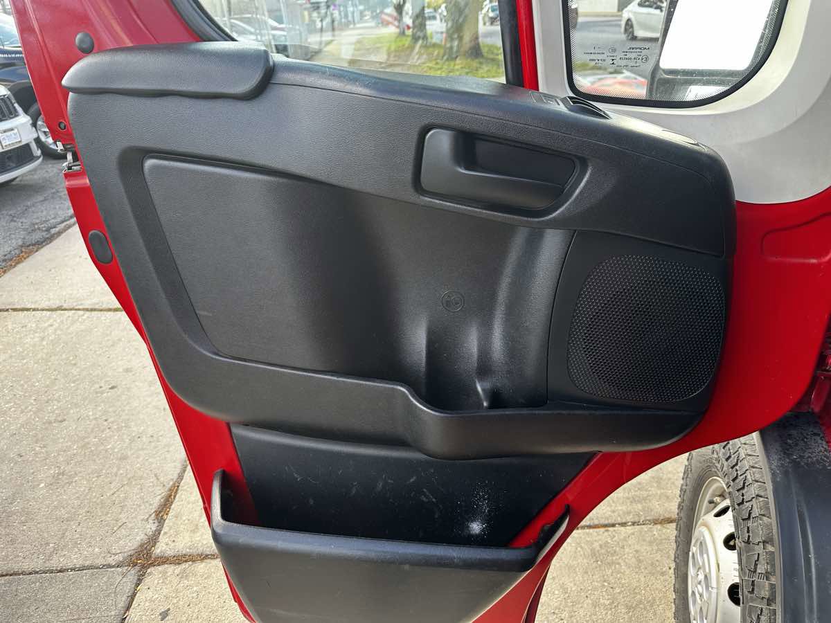 Used 2018 RAM ProMaster 1500 FWD image 9