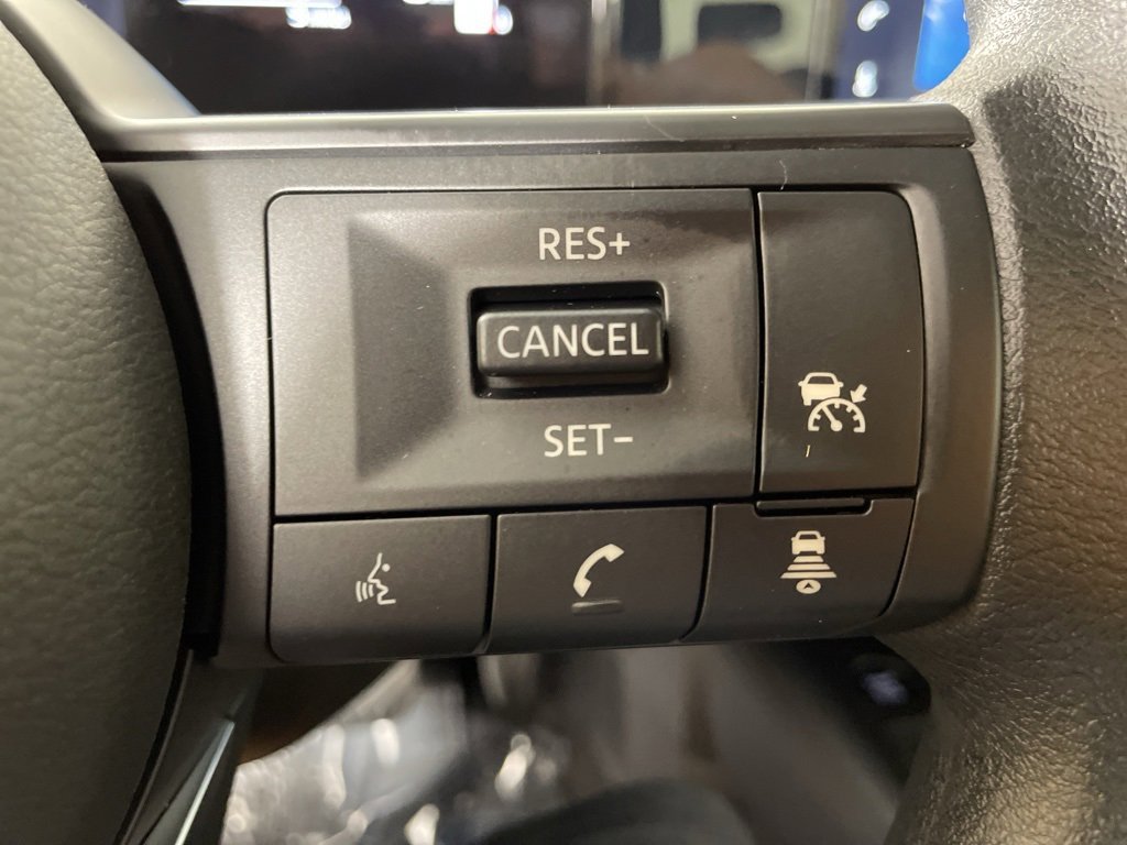 New 2025 Nissan Kicks SV image 24