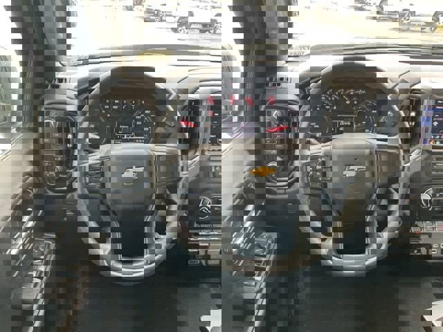 Used 2024 Chevrolet Silverado 1500 Custom image 24