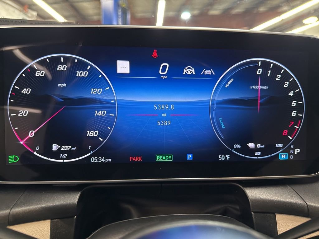 Used 2025 Mercedes-Benz GLC 350e image 15