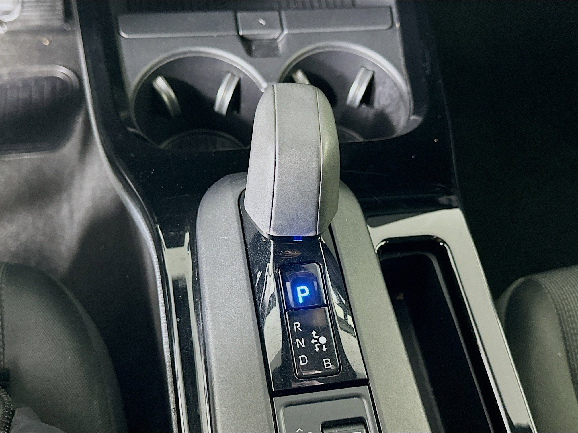 Used 2024 Toyota Prius LE image 24