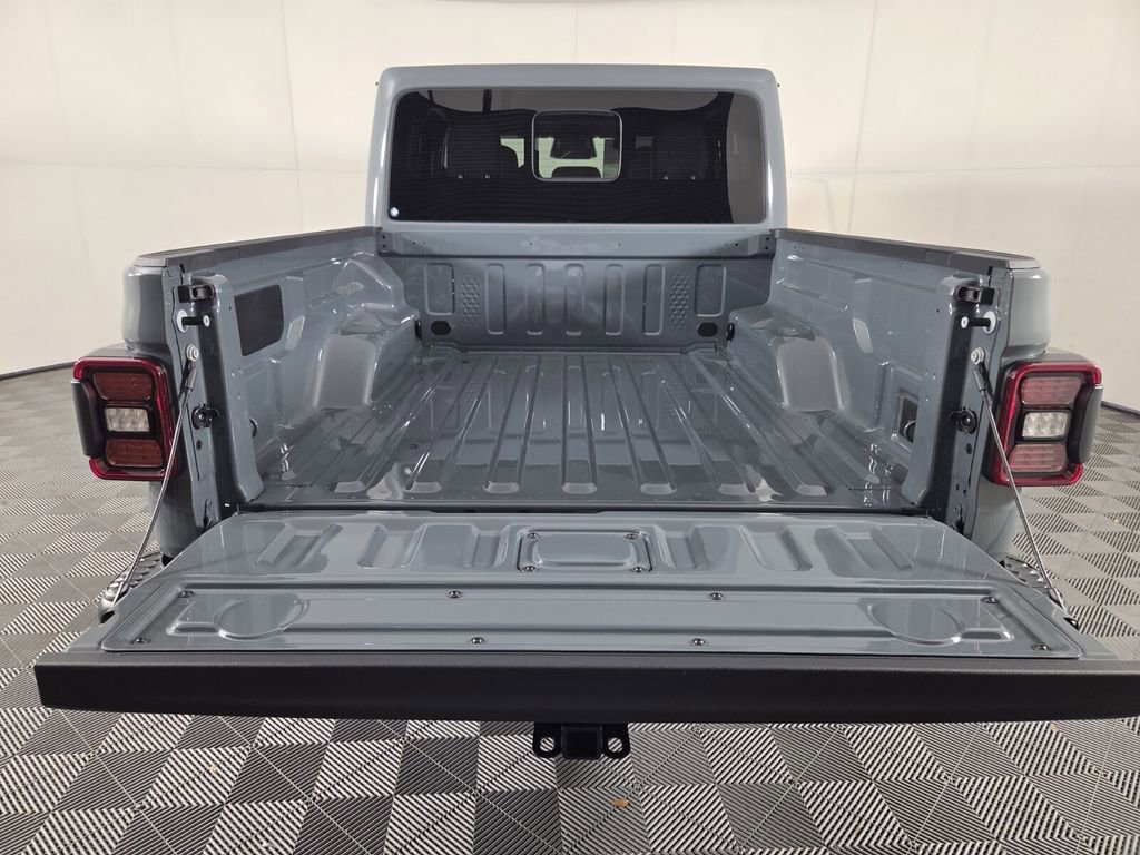 New 2026 Jeep Gladiator Mojave AWD/4WD image 19