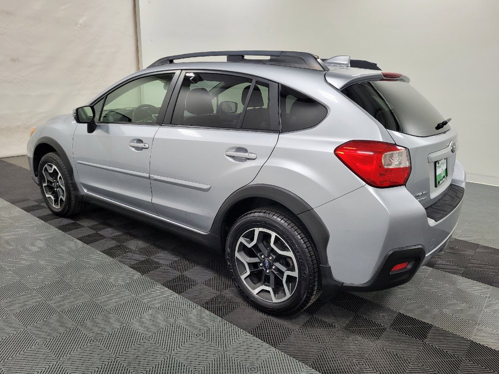 Used 2016 Subaru Crosstrek 2.0i Limited AWD/4WD image 3