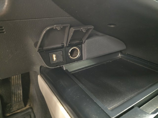 Used 2020 Toyota Camry SE FWD image 22