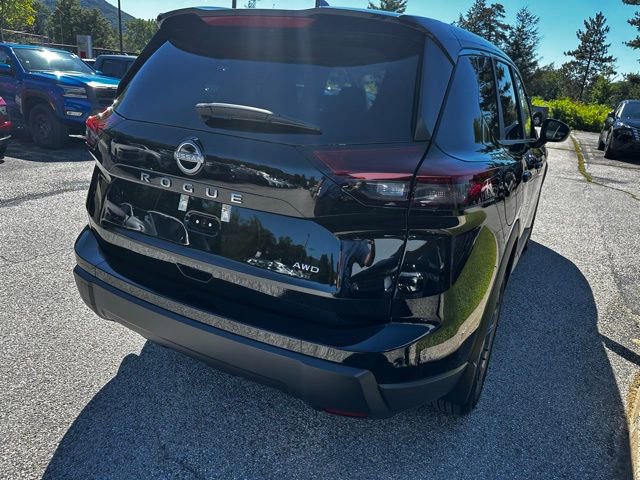 New 2026 Nissan Rogue SV image 5
