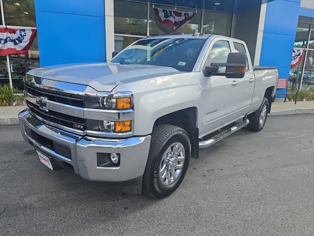 Used 2018 Chevrolet Silverado 2500 LT w/ All Star Edition AWD/4WD image 2