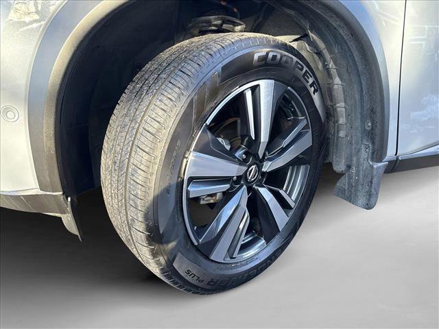 Used 2021 Nissan Rogue Platinum image 22