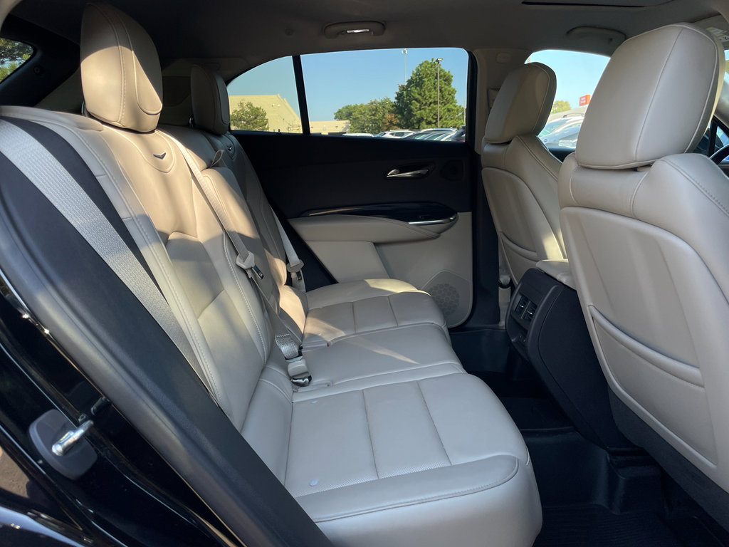 Used 2019 Cadillac XT4 Premium Luxury image 13