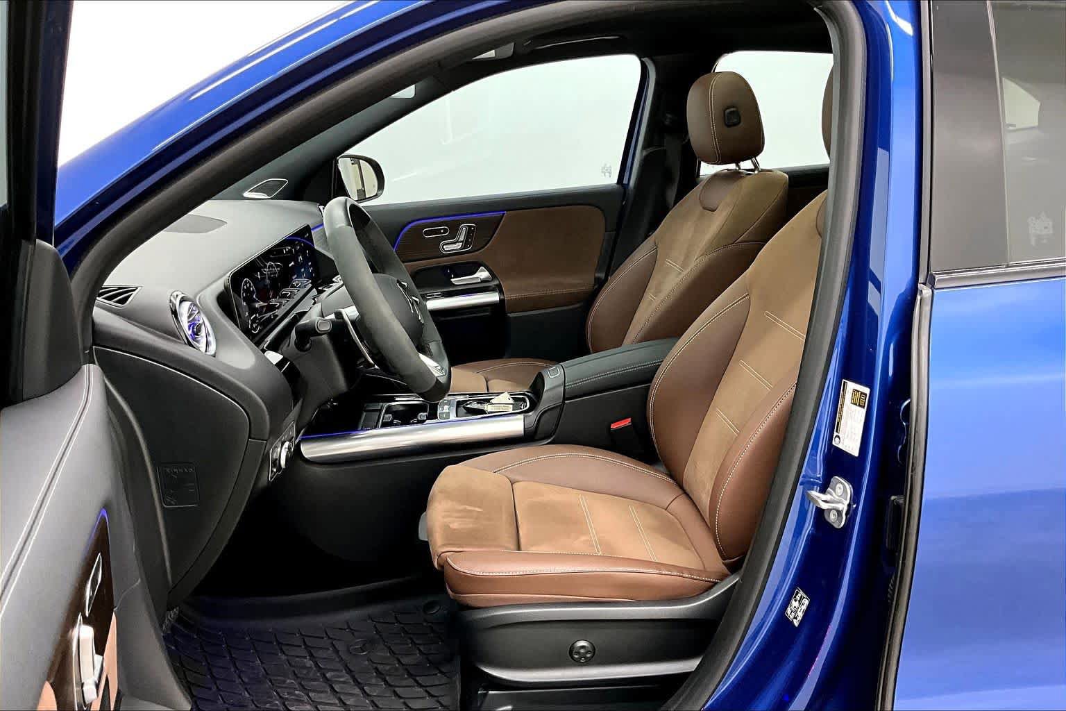 Certified 2025 Mercedes-Benz GLA 35 AMG 4MATIC image 8