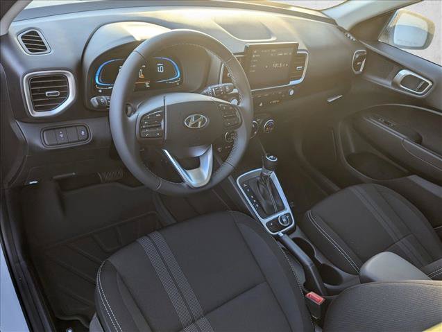 New 2026 Hyundai Venue SEL FWD image 3