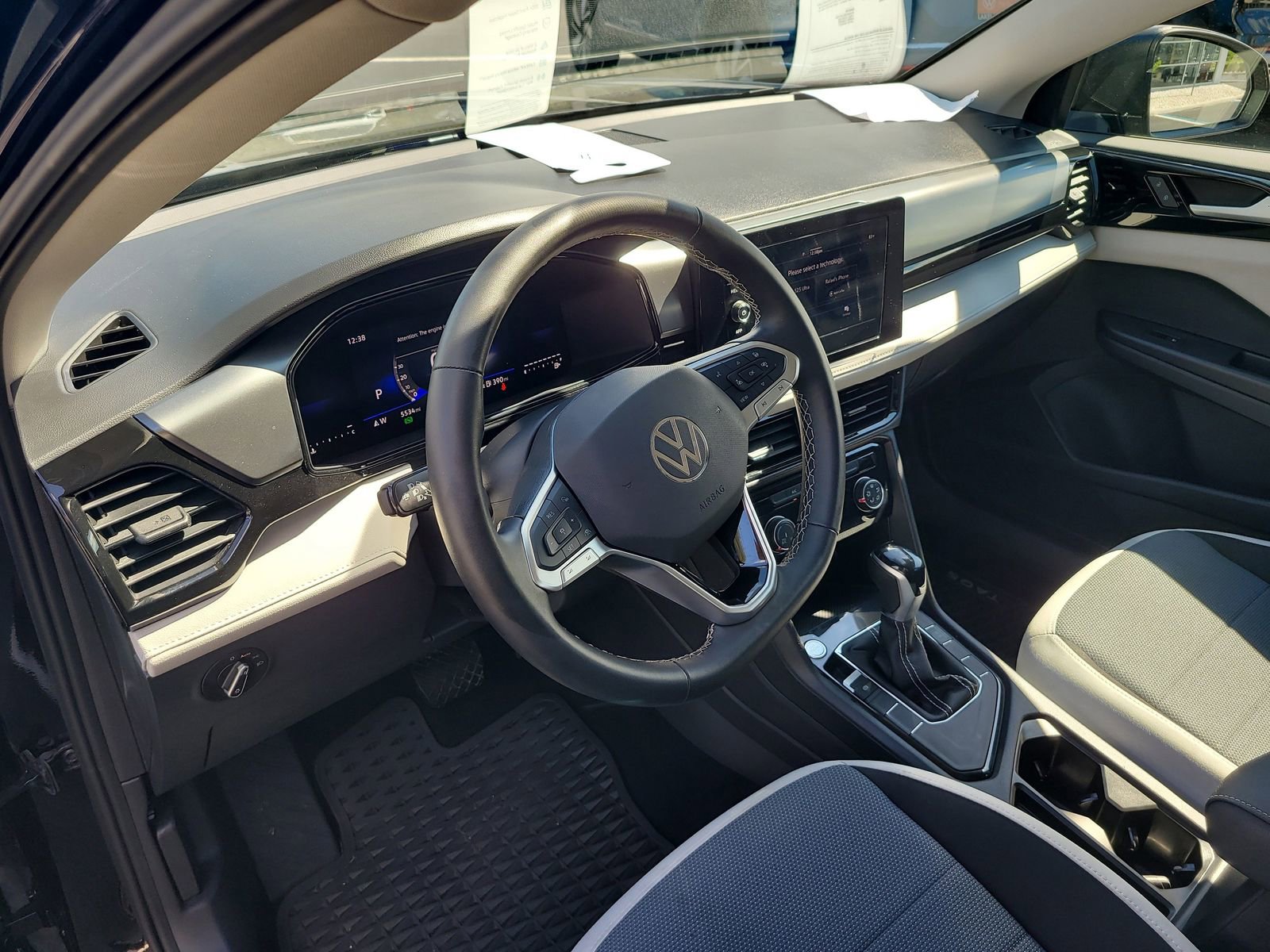 Used 2025 Volkswagen Taos S FWD image 19