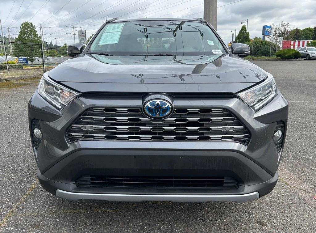 Used 2021 Toyota RAV4 Limited AWD/4WD image 2