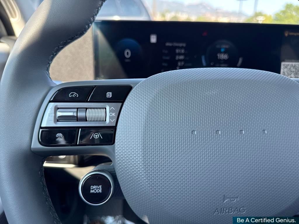 Used 2025 Hyundai Ioniq 5 SE image 56