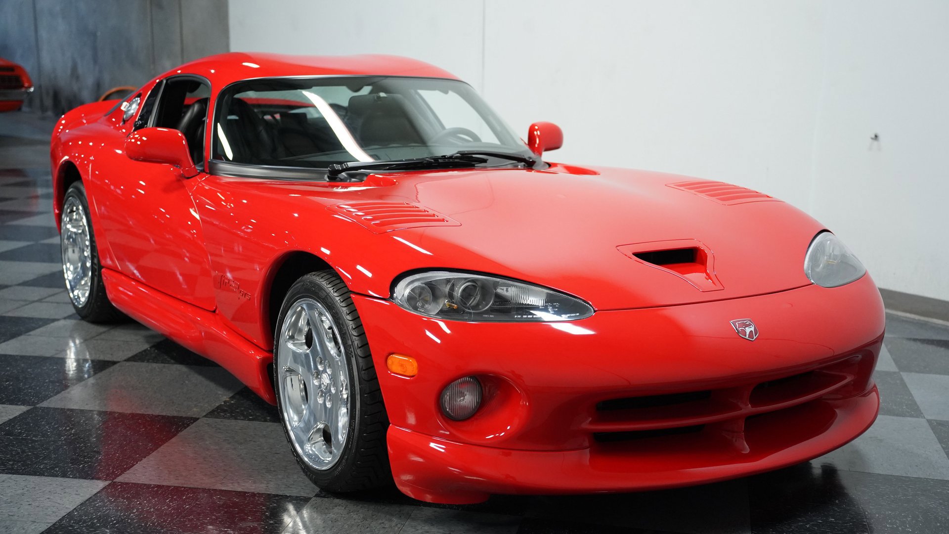 Used 2001 Dodge Viper GTS image 14