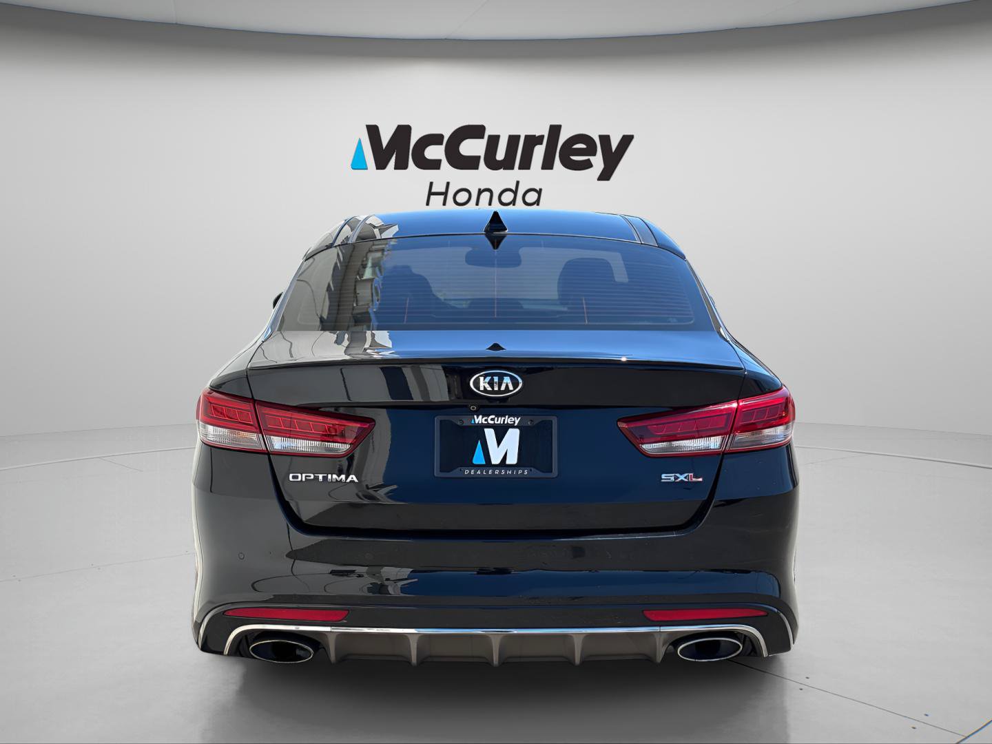 Used 2017 Kia Optima SX FWD image 4