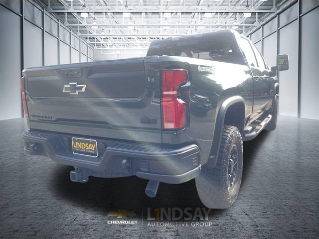 New 2026 Chevrolet Silverado 2500 ZR2 w/ ZR2 Bison Edition AWD/4WD image 8