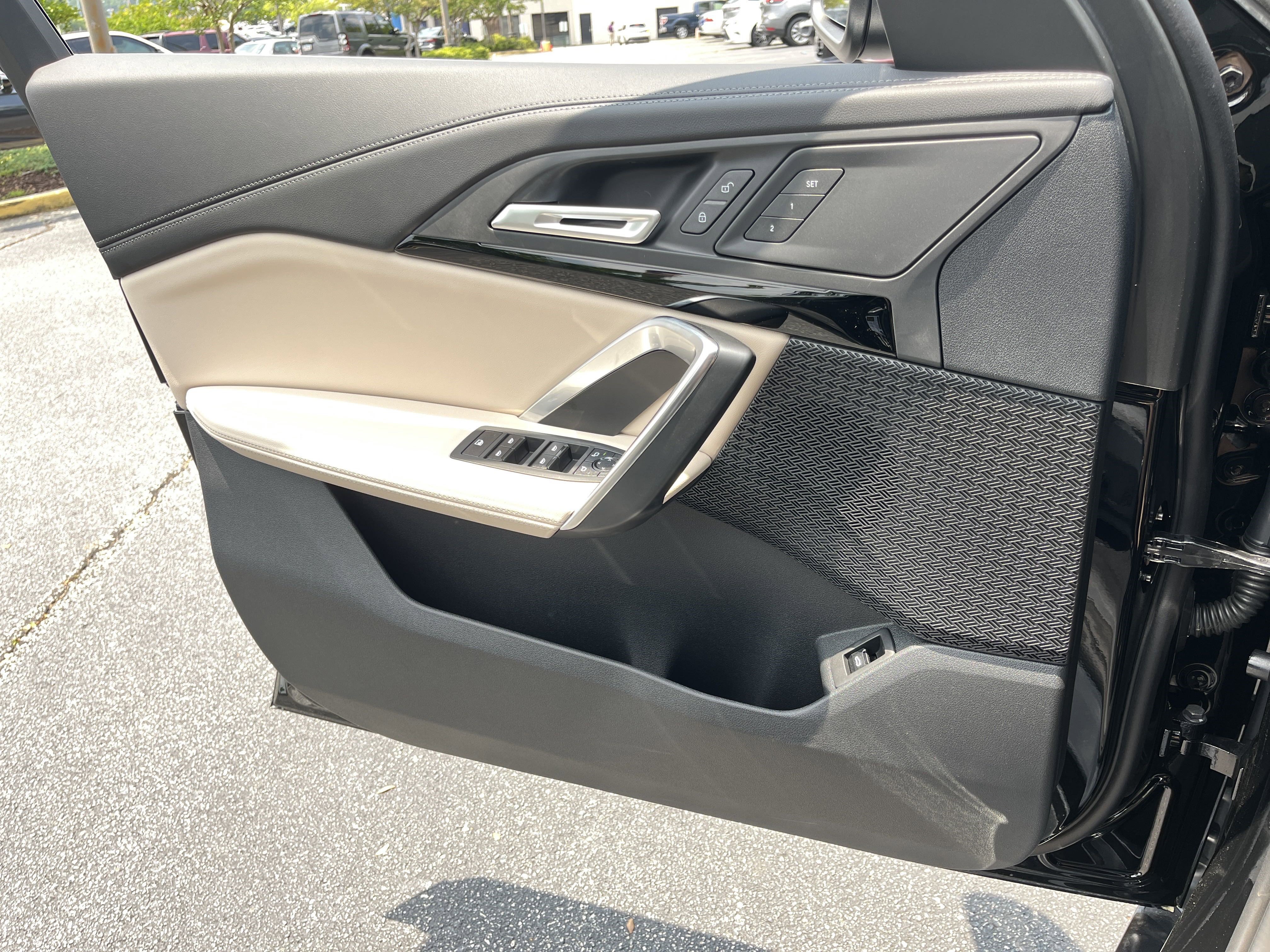 New 2025 BMW X1 xDrive28i w/ Convenience Package image 17