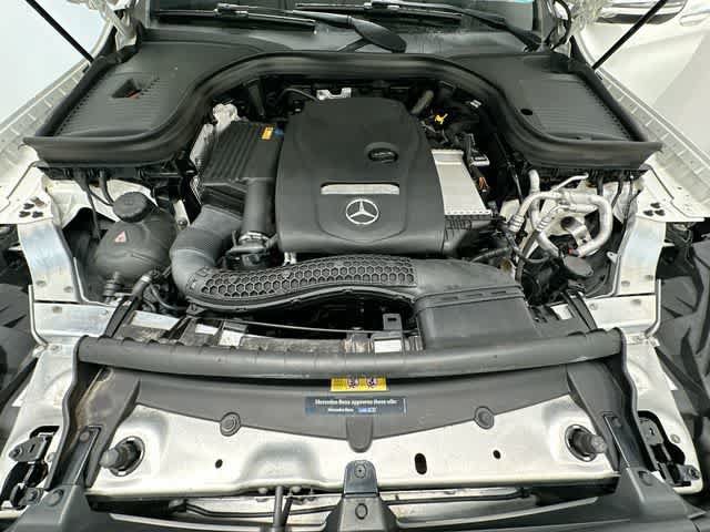 Used 2018 Mercedes-Benz GLC 300 4MATIC image 27