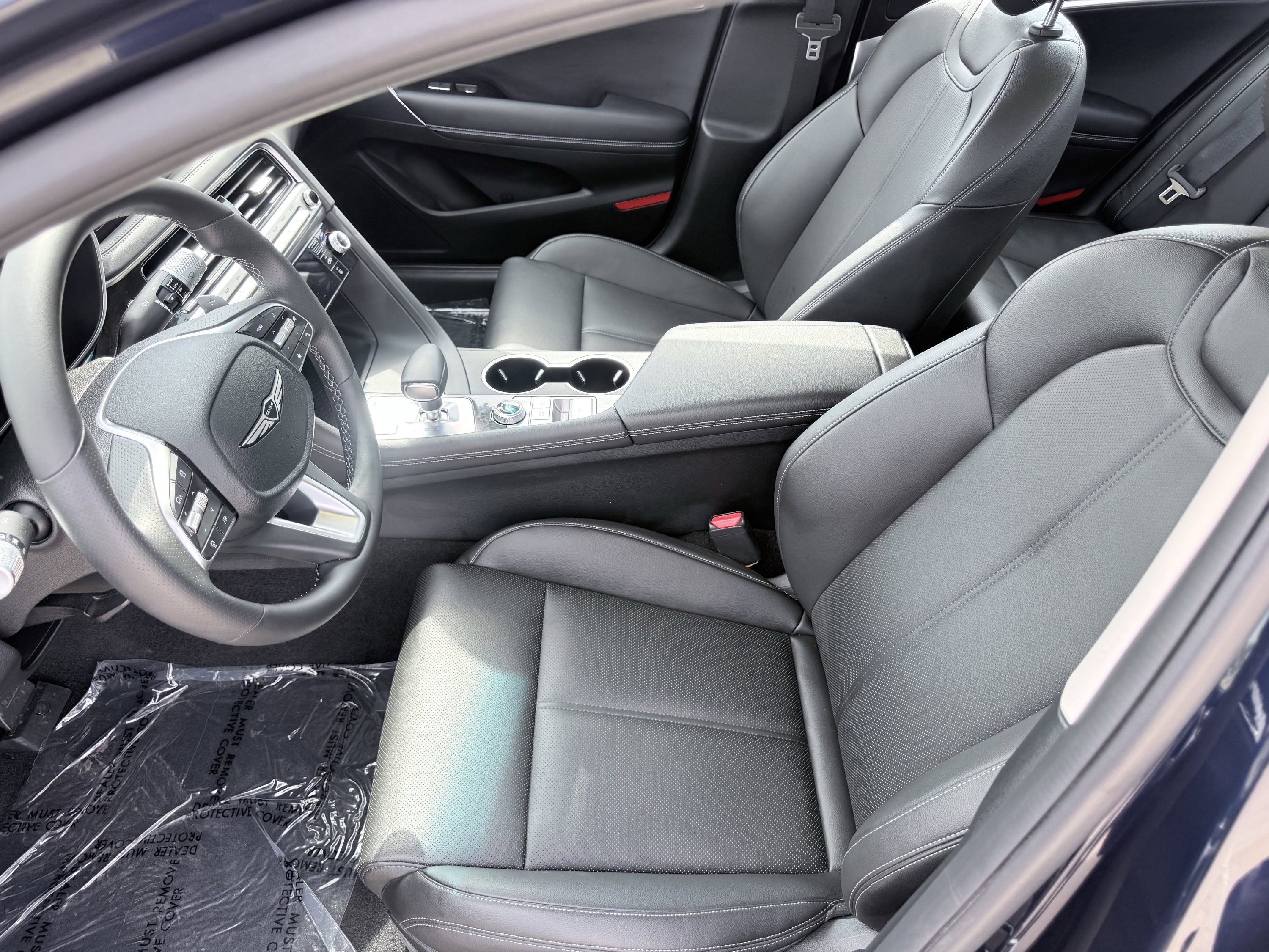 Used 2026 Genesis G70 2.5T image 24