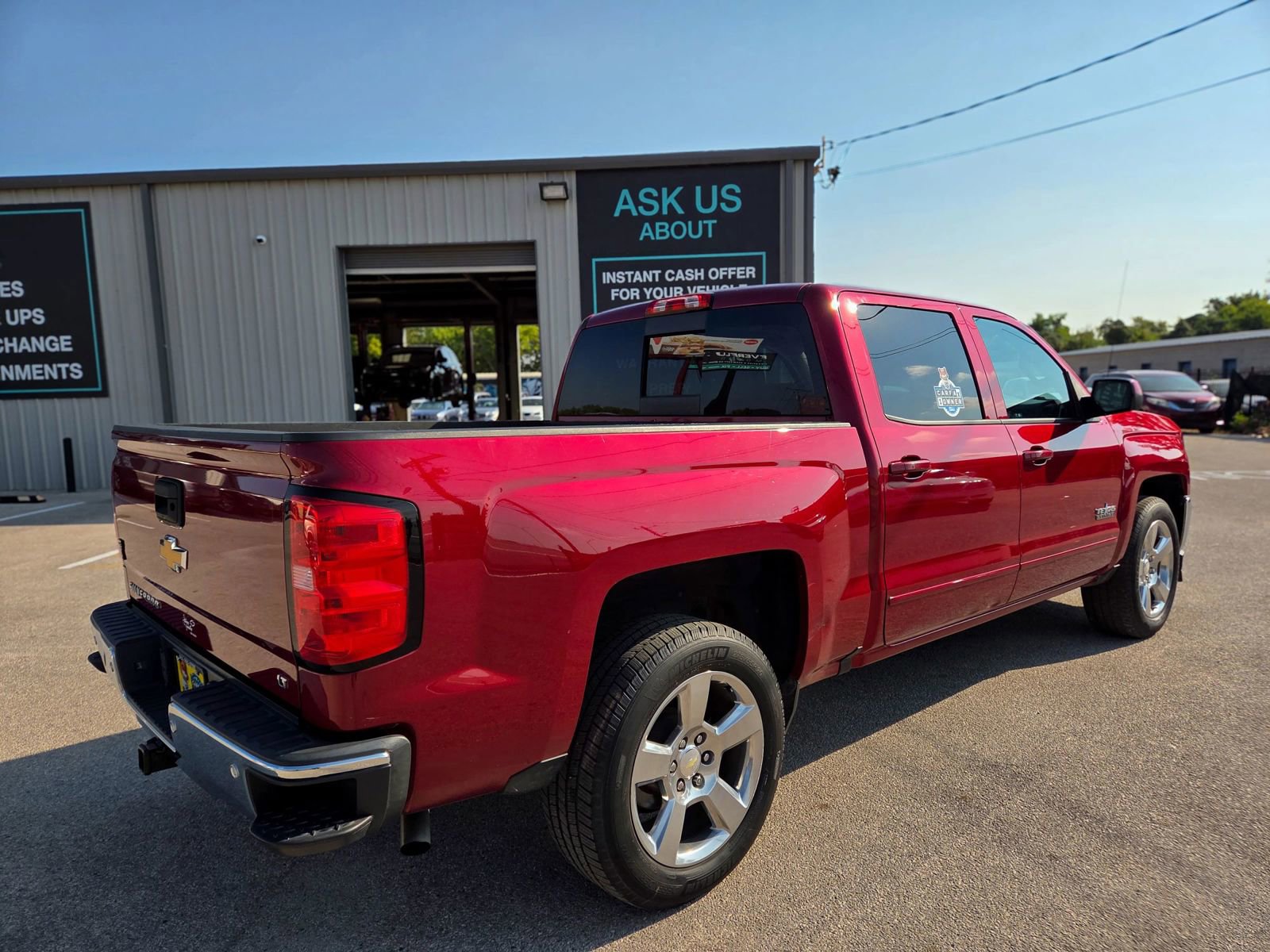 Used 2018 Chevrolet Silverado 1500 LT w/ Texas Edition image 4