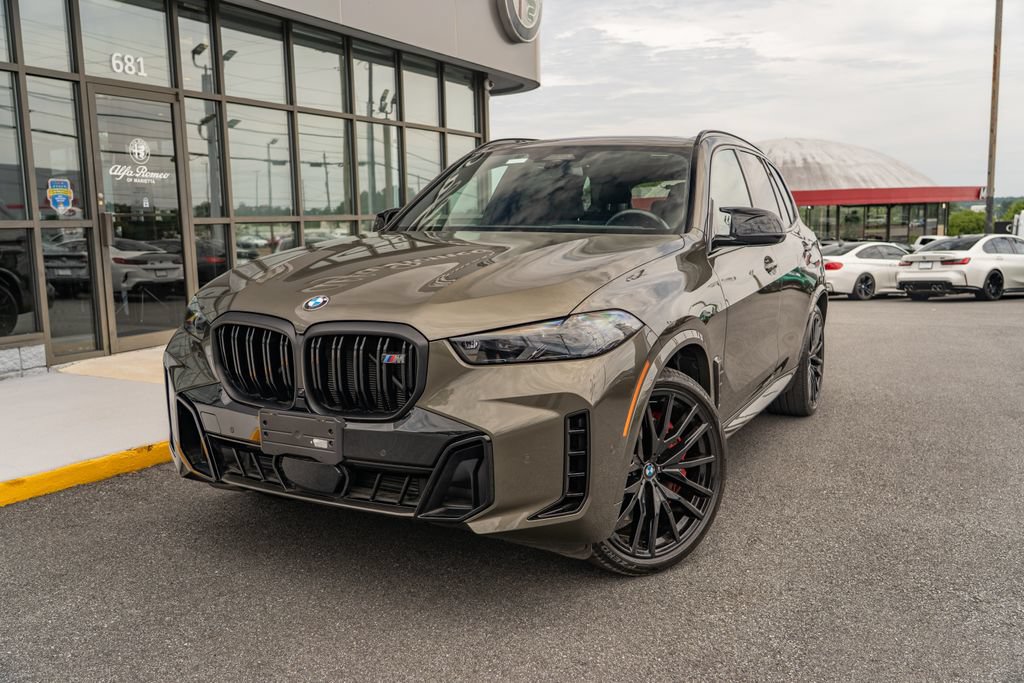 Used 2024 BMW X5 M60i AWD/4WD image 2