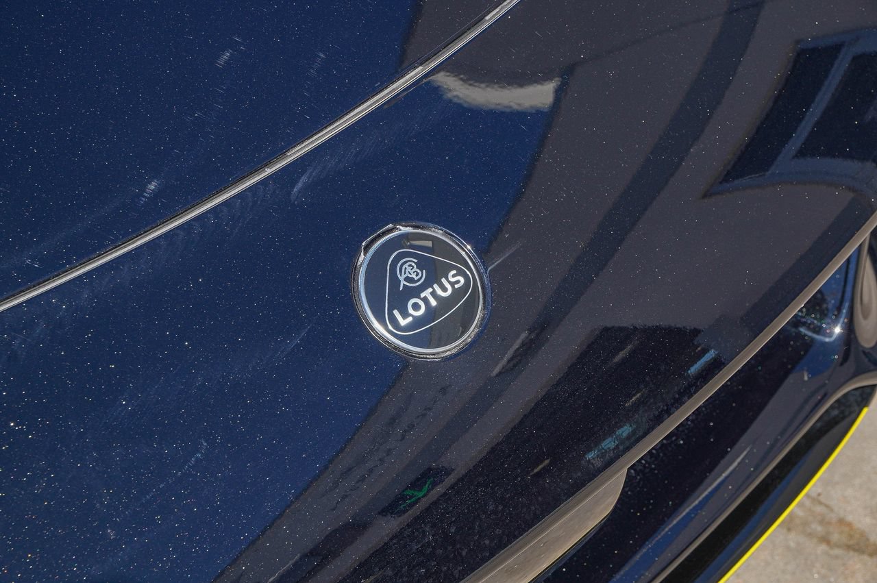 New 2026 Lotus Emira SE RWD image 4