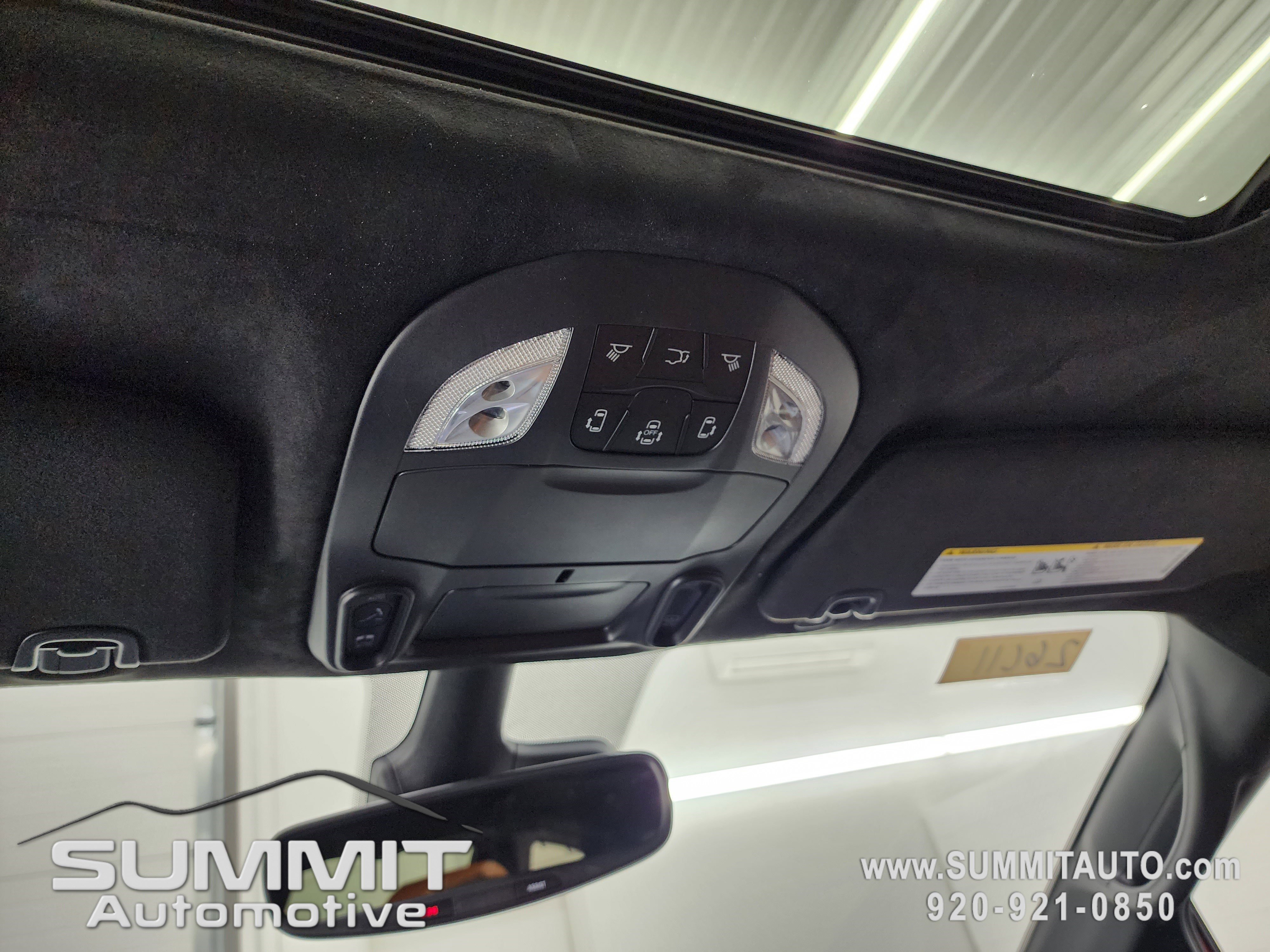 New 2026 Chrysler Pacifica Pinnacle w/ Trailer Tow Group image 13