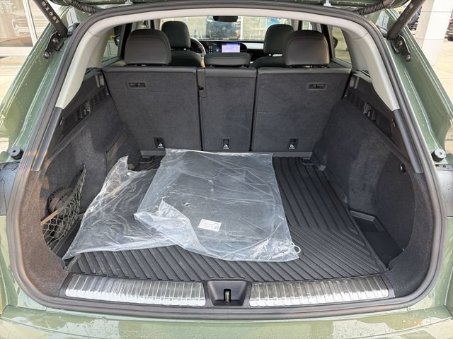 Used 2025 Audi Q5 Premium w/ Convenience Package AWD/4WD image 26