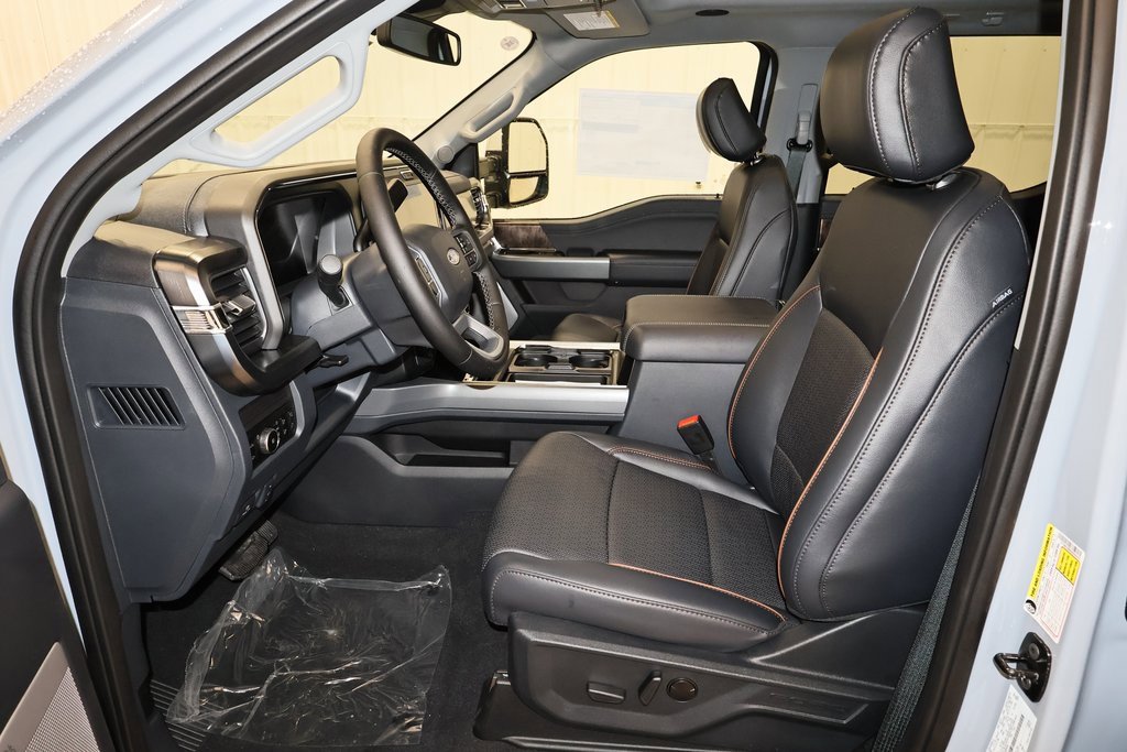 New 2025 Ford F350 Lariat w/ Lariat Ultimate Package image 11