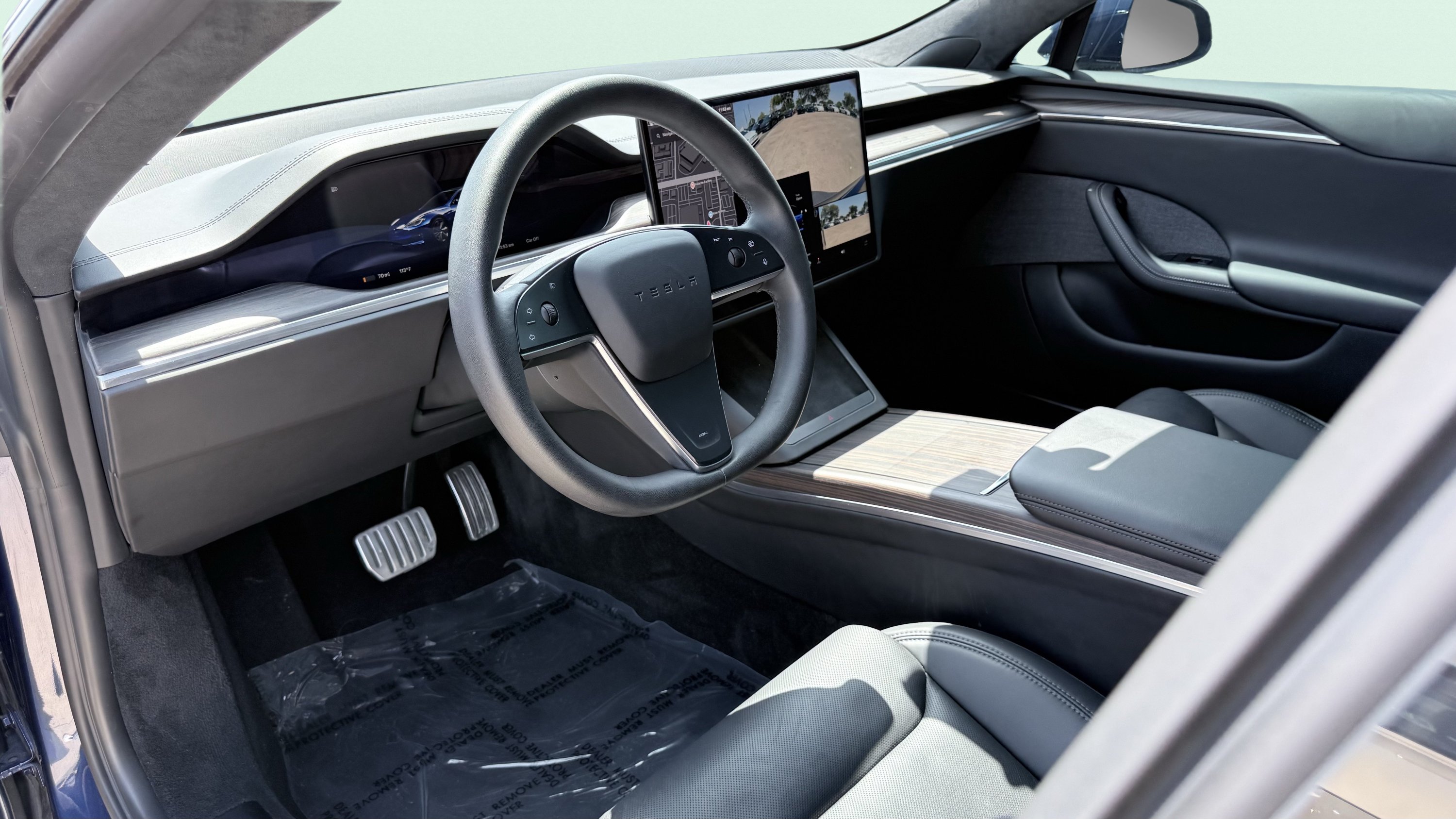 Used 2023 Tesla Model S AWD/4WD image 22