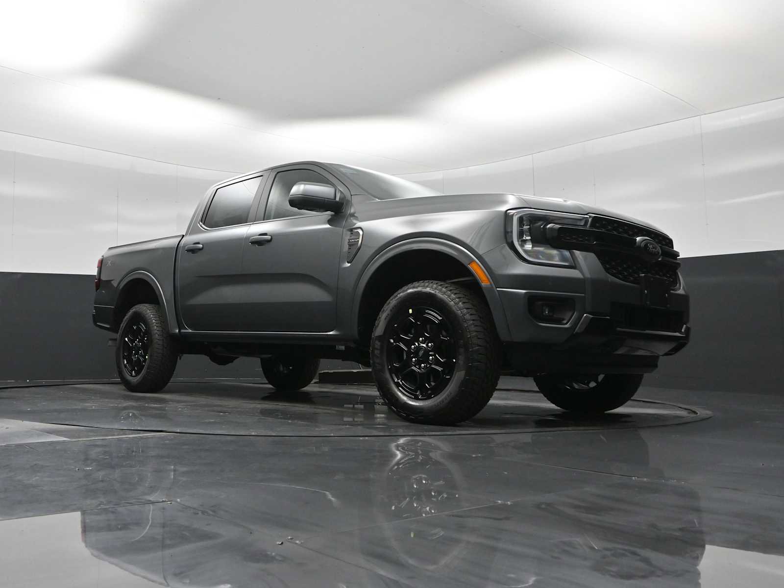 New 2026 Ford Ranger Lariat w/ Black Appearance Package image 27