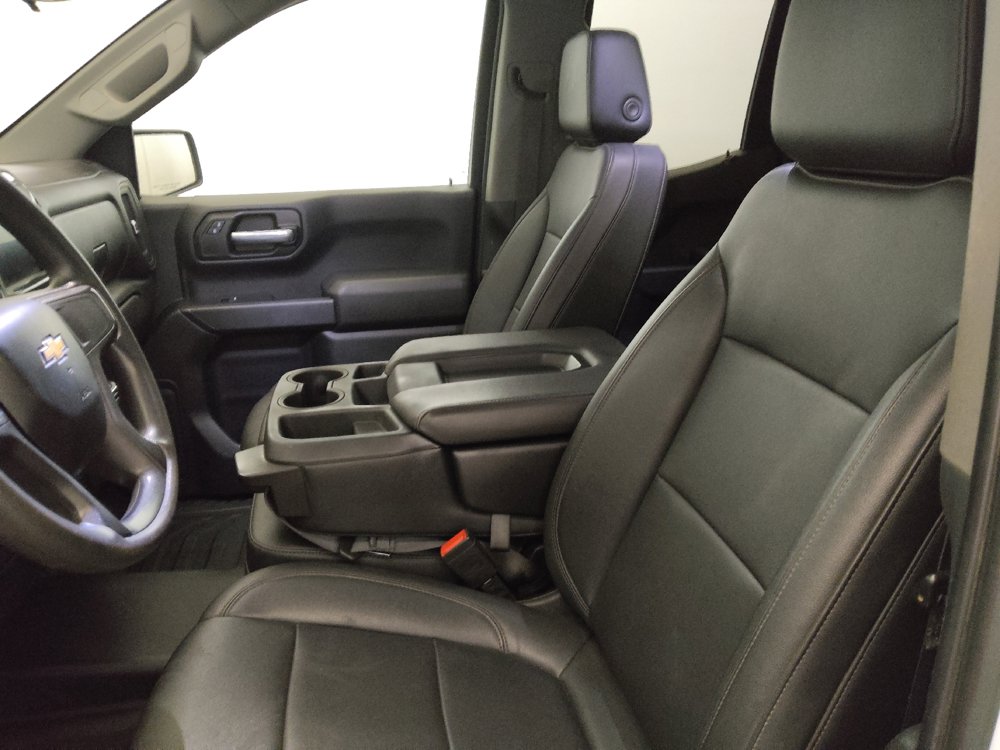 Used 2021 Chevrolet Silverado 1500 W/T w/ WT Value Package AWD/4WD image 17