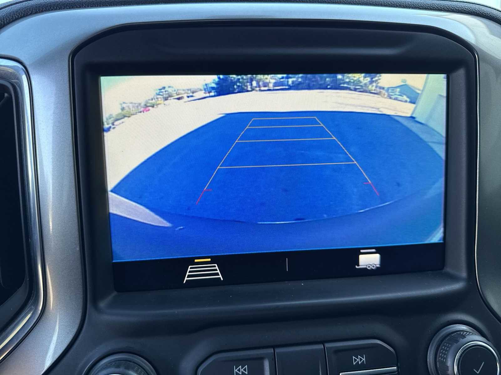 Used 2021 Chevrolet Silverado 1500 LT w/ Bed Protection Package image 27