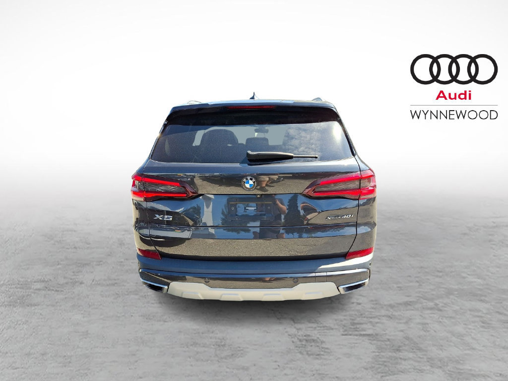Used 2021 BMW X5 xDrive40i w/ Convenience Package AWD/4WD image 5