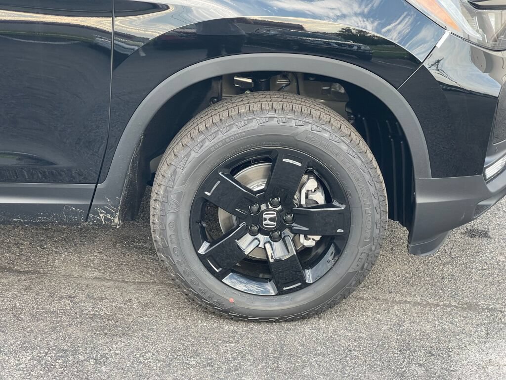 New 2026 Honda Ridgeline Black Edition image 23